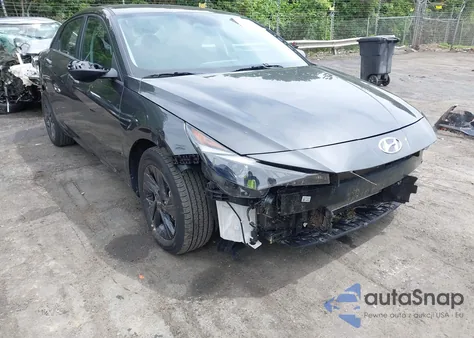 2023 Hyundai Elantra Sel from USA, damaged, VIN 5NPLM4AG5PH104517
